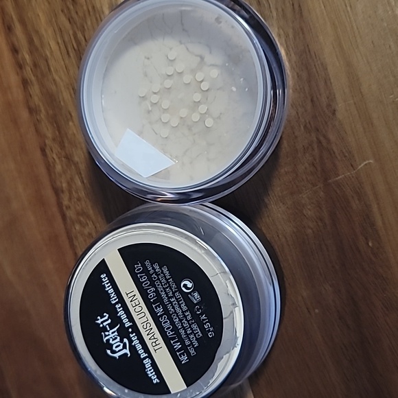 NIB KAT VON D LOCK-IT SETTING POWDER - Picture 11 of 12